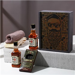 Набор "Брутального Нового года" в деревянном ящике: гель для душа, шампунь, мыло в форме плитки шоколада, полотенце, мочалка