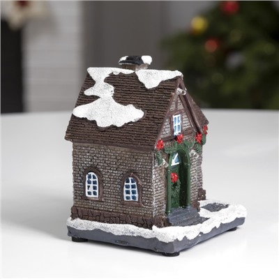 Светодиодная фигура «Рождественский дом» 9 × 10 × 8 см, полистоун, батарейки АААх2 (не в комплекте), свечение тёплое белое