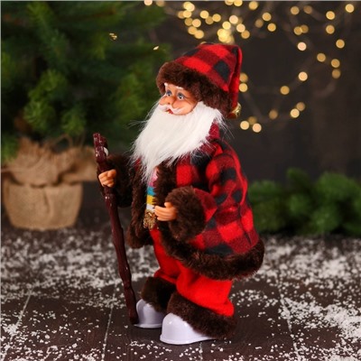 Дед Мороз "В полосатом свитере и с посохом" 27 см, двигается, красно-коричневый