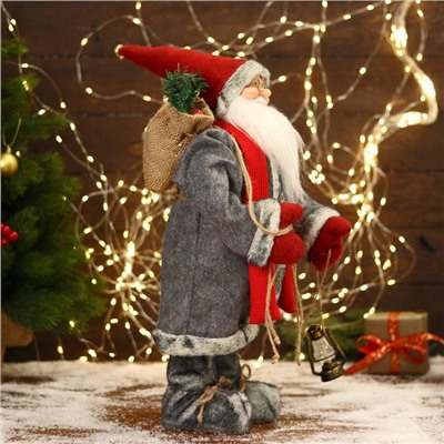 Дед Мороз "В красно-серой шубке и варежках" двигается, 17х45 см