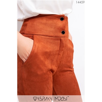 Замшевые брюки зауженного кроя с широким втачным поясом на пуговках и молнии, прорезными карманами и декором по штанинах 14459