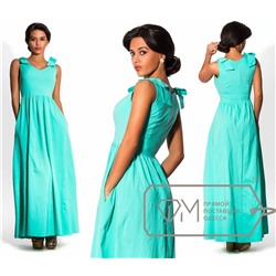 Платье макси полуприталенное из бенгалина без рукавов, с юбкой в складку и бантами на плечах 6649